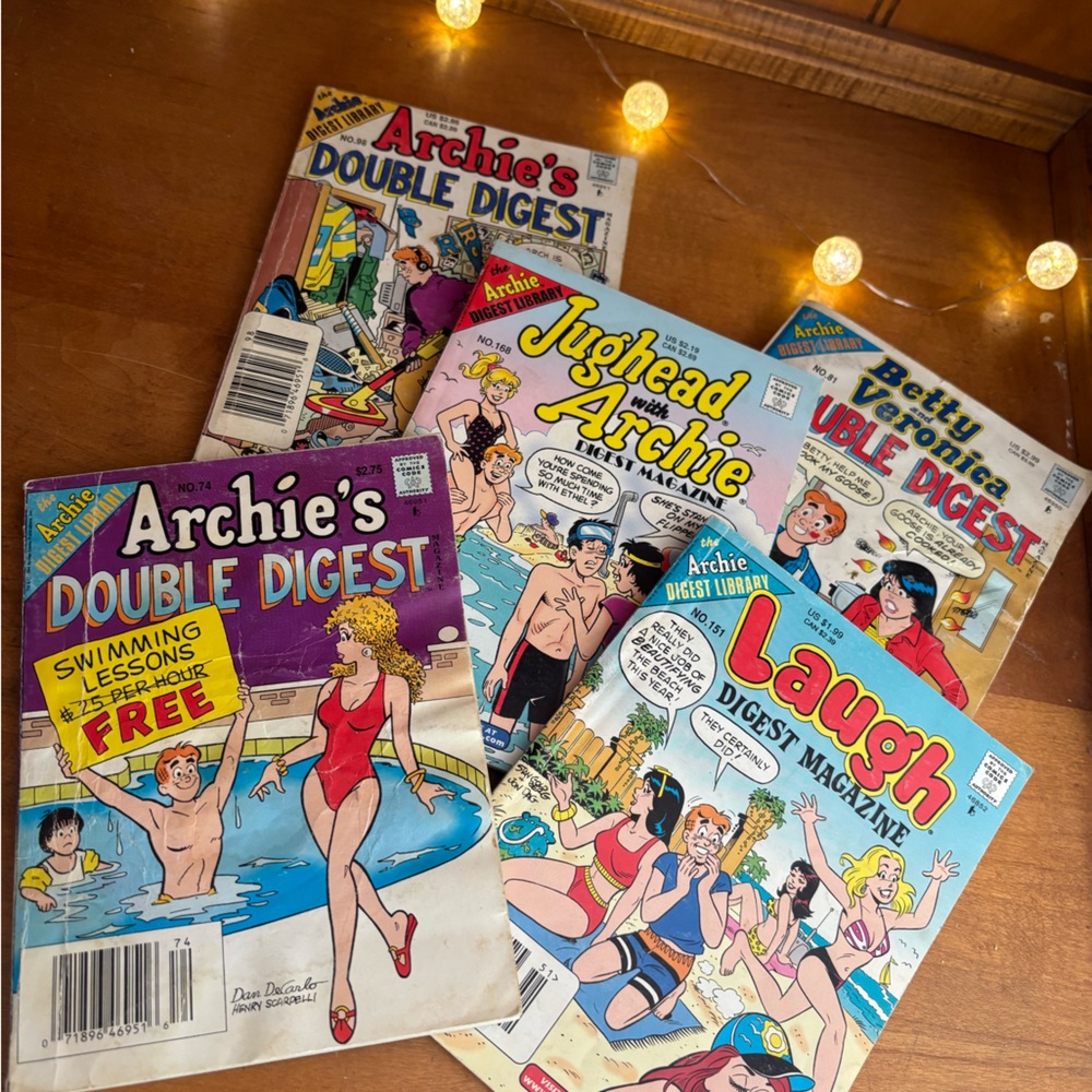 Archie Comics Collection - Picture 3 of 3